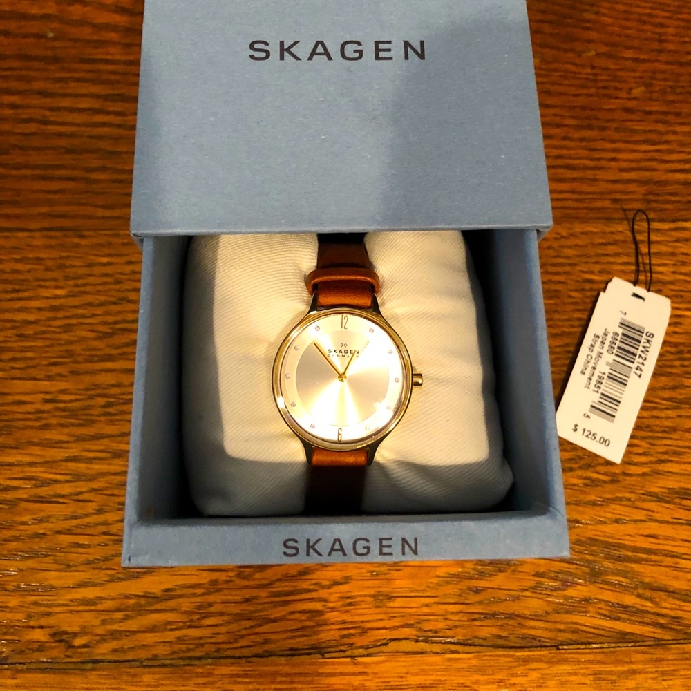 Slaves Women’s Watch